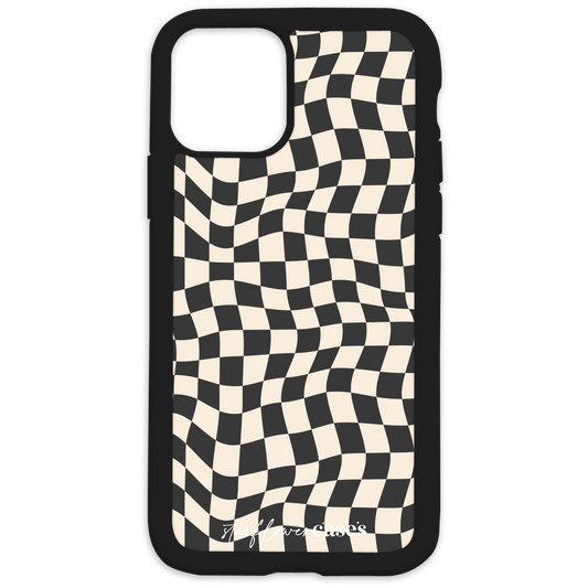 Wavy Checkerboard - Black